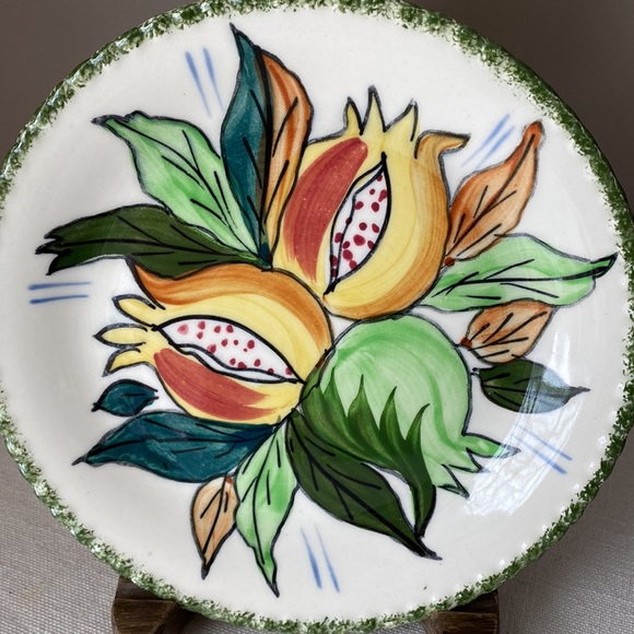 Vintage Luncheon Plates (set of 2) 8 1/4” Marked PV on back - Picture 2 of 4